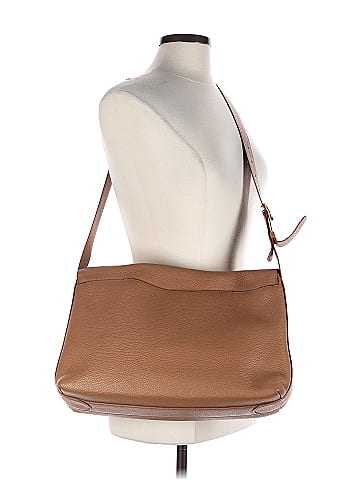 Cuyana Messenger (view 2)
