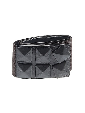 Cara Belt (view 1)