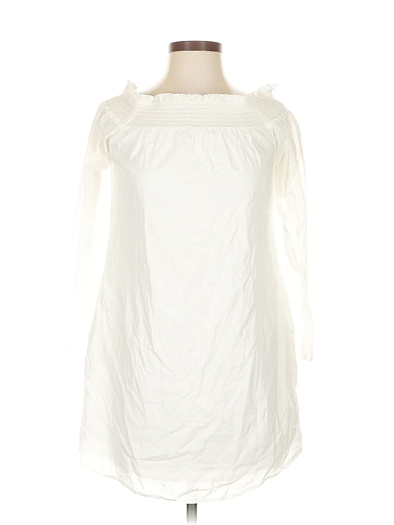 Click to view more detailed imagery on our partner's website Pre-owned Express Casual Dress In White