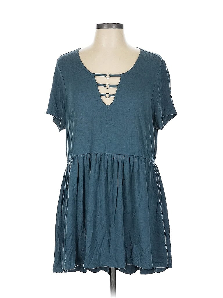 Pre-owned Torrid Casual Dress In Blue