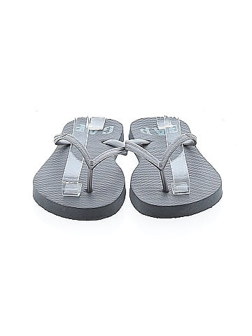 Gap Flip Flops (view 2)