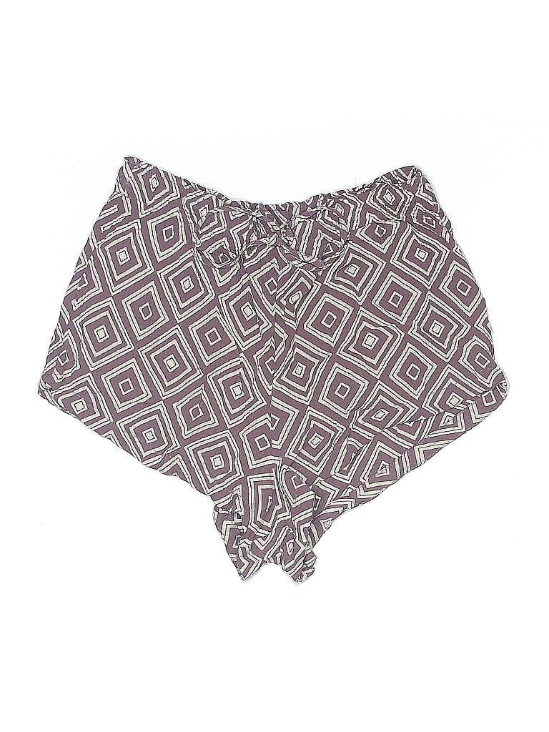 Click to view more detailed imagery on our partner's website Pre-owned Volcom Shorts In Purple