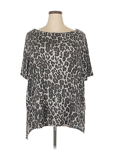 Lane Bryant Short Sleeve T-Shirt (view 1)