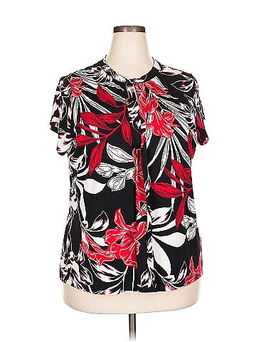 Liz Claiborne Career Short Sleeve T-Shirt (view 1)