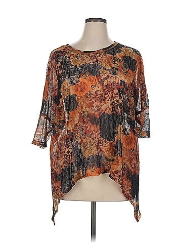 Karen Kane 3/4 Sleeve Blouse (view 1)