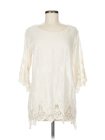 Solitaire 3/4 Sleeve Blouse (view 1)