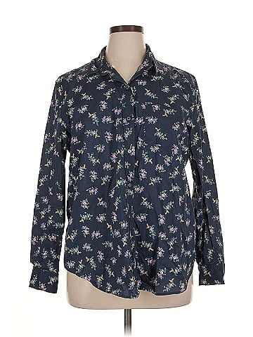 Gap Long Sleeve Button-Down Shirt (view 1)