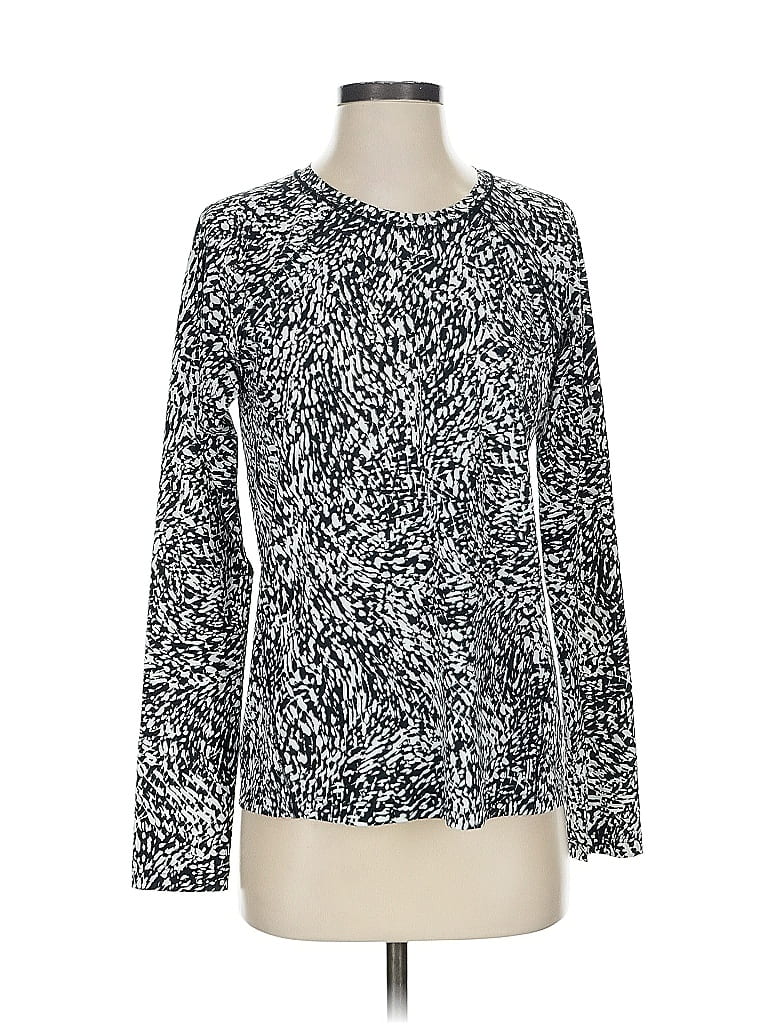 Pre-owned Athleta Long Sleeve T-shirt In Silver