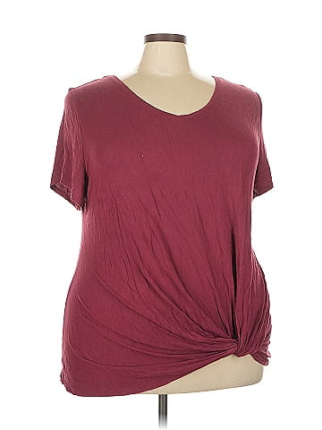 24/7 Maurices Short Sleeve T-Shirt (view 1)