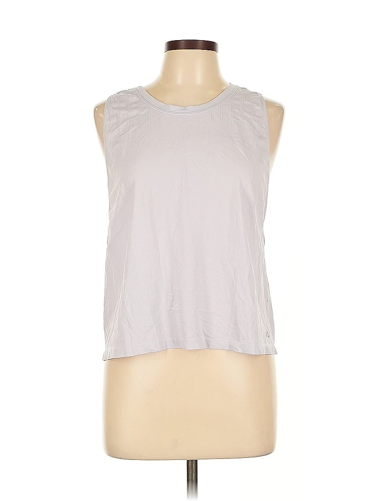 Click to view more detailed imagery on our partner's website Pre-owned Ryka Sleeveless T-shirt In Silver