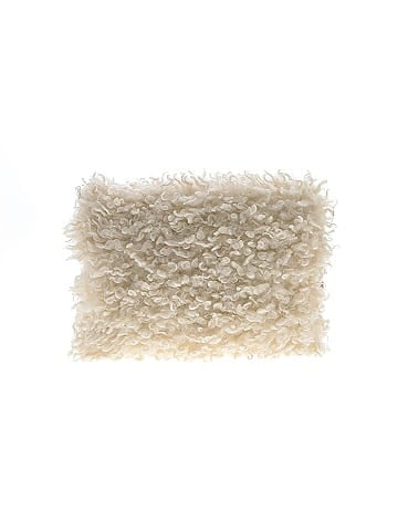 Universal Thread Wristlet (view 2)
