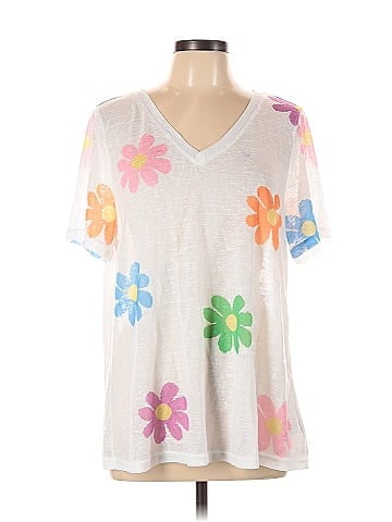 BLOOMCHIC Short Sleeve T-Shirt (view 1)