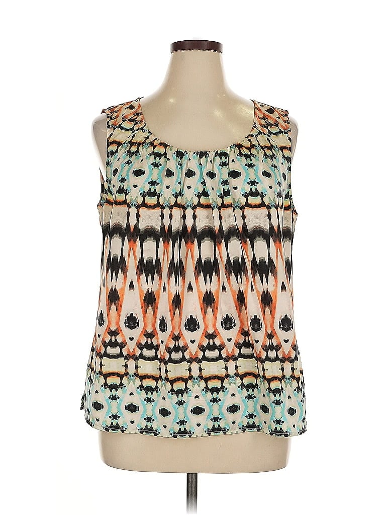 Click to view more detailed imagery on our partner's website Pre-owned Chico's Sleeveless Blouse In Black