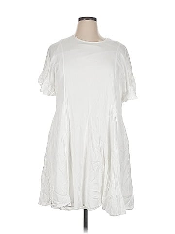 Crown & Ivy Casual Dress (view 1)