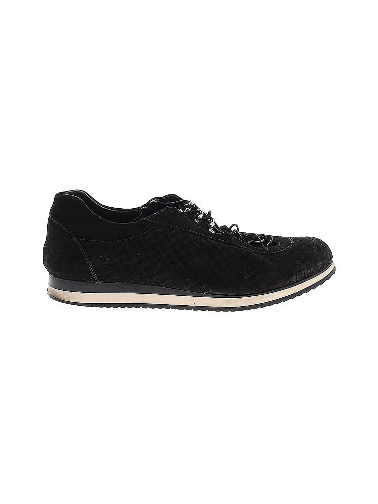 Pre-owned Stuart Weitzman Sneakers In Black