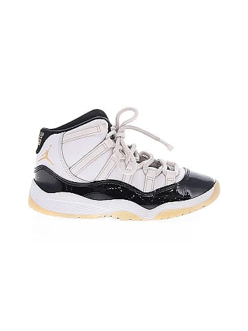 Air Jordan Sneakers (view 1)