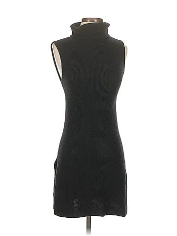 Alice + Olivia Casual Dress (view 1)