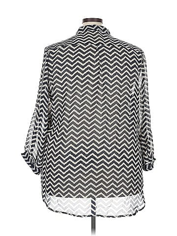 Tacera 3/4 Sleeve Blouse (view 2)