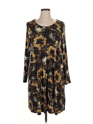 Grace Casual Dress (view 1)