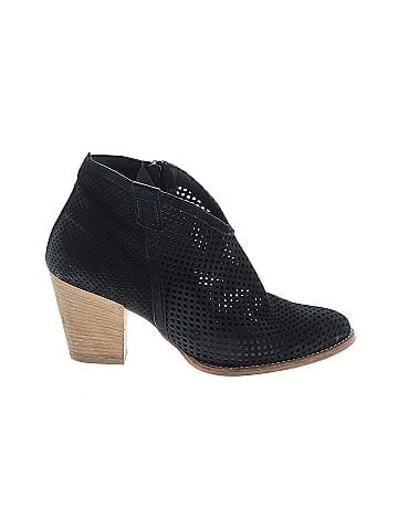 Paul Green Ankle Boots (view 1)