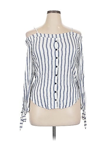 Venus 3/4 Sleeve Blouse (view 1)