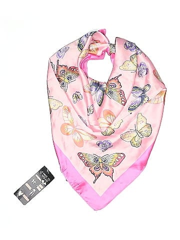 Marcus Adler Scarf (view 1)
