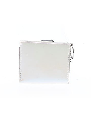 Claire's Wallet (view 2)