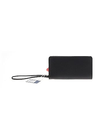 Universal Thread Wristlet (view 1)