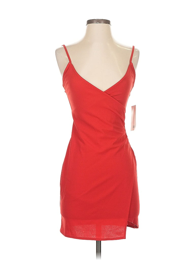 Tobi Cocktail Dress In Red