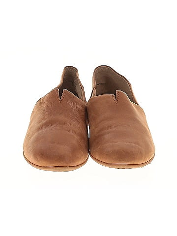 Born Handcrafted Footwear Flats (view 2)