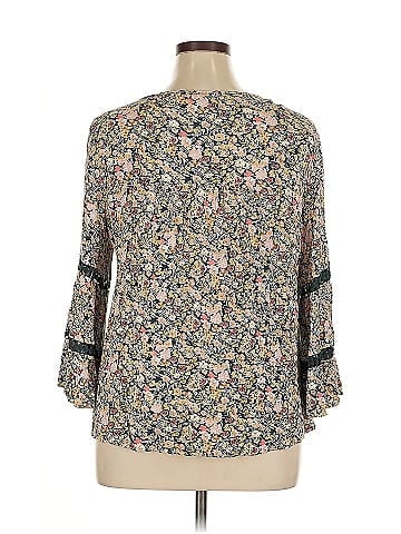 One World 3/4 Sleeve Blouse (view 2)
