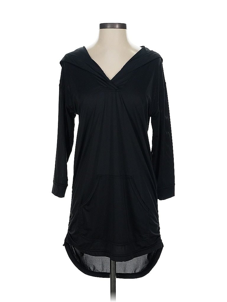 Click to view more detailed imagery on our partner's website Pre-owned Prana Pullover Hoodie In Black