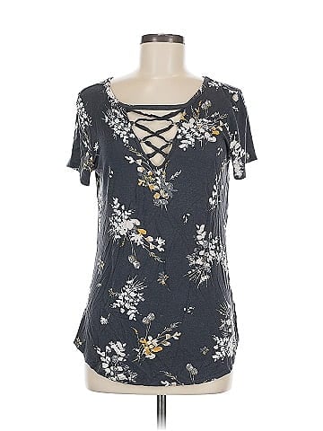 24/7 Maurices Short Sleeve T-Shirt (view 1)