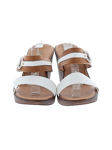 Toscanella Wedges (view 2)