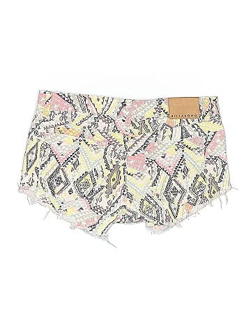 Billabong Shorts (view 2)