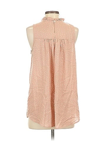 Betsey's Boutique Shop Sleeveless Blouse (view 2)