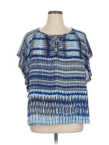 a.n.a. A New Approach Short Sleeve Blouse (view 1)