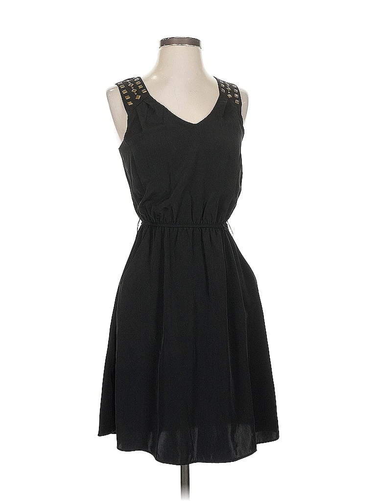 Click to view more detailed imagery on our partner's website Pre-owned Studio Y Cocktail Dress In Black