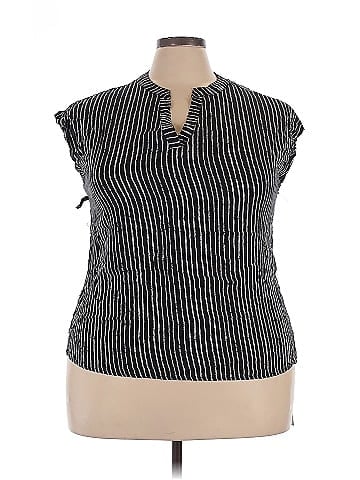 Unbranded Sleeveless Blouse (view 1)