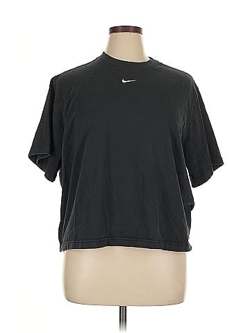 Nike Active T-Shirt (view 1)