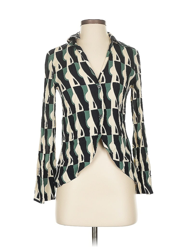 Click to view more detailed imagery on our partner's website Pre-owned Zara 3/4 Sleeve Blouse In Green