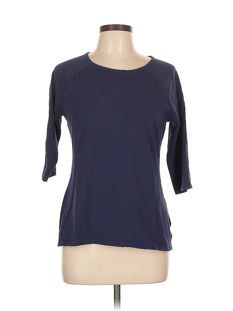 Click to view more detailed imagery on our partner's website Pre-owned Hanes 3/4 Sleeve Top Blue Boatneck Tops