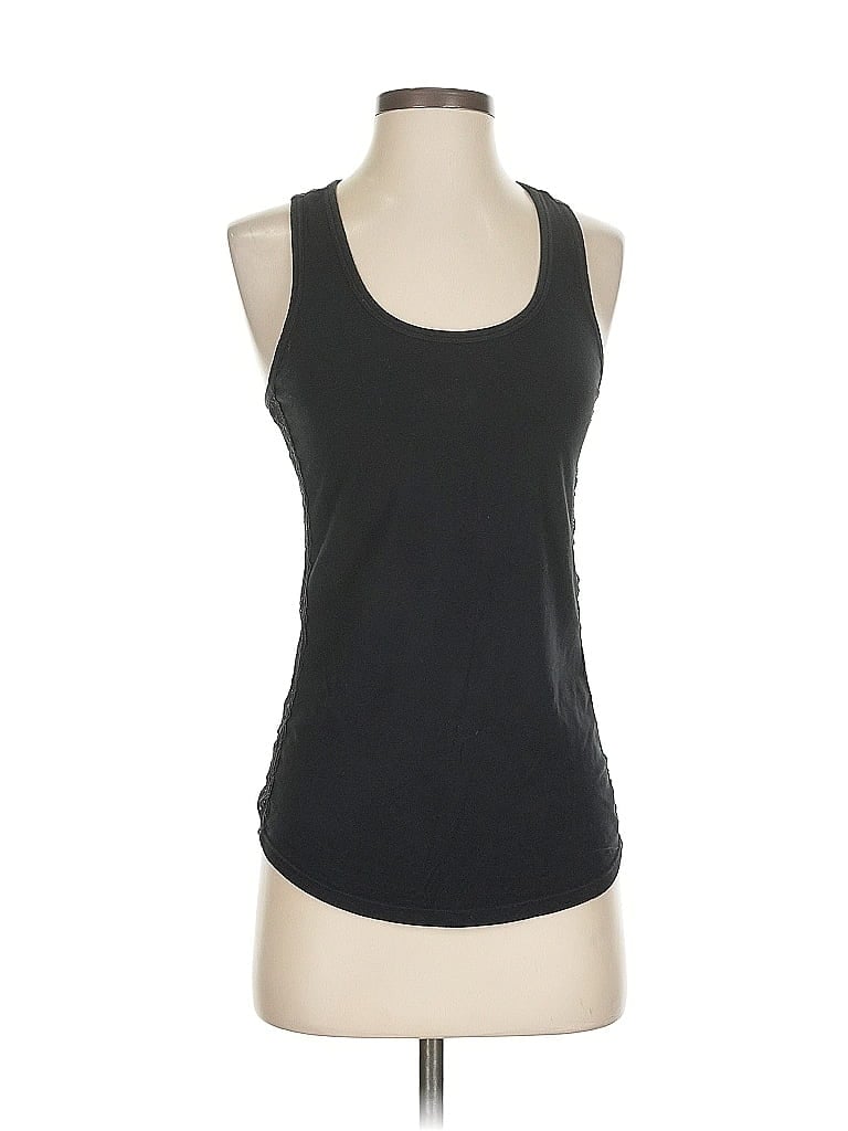 Click to view more detailed imagery on our partner's website Pre-owned So Active Tank Top In Black