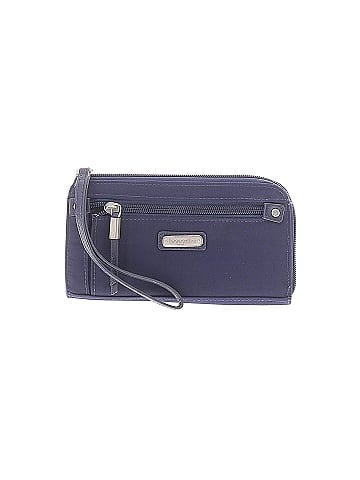 Baggallini Wristlet (view 1)