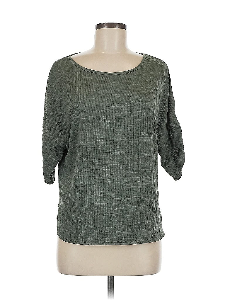Pre-owned Max Studio 3/4 Sleeve T-shirt In Green