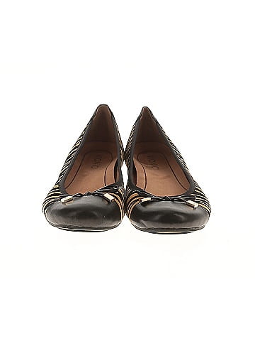 Vionic Flats (view 2)