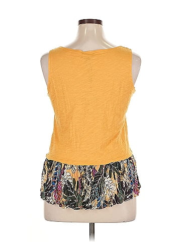 Melissa Paige Sleeveless Top (view 2)