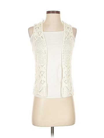 Yessica Sleeveless Blouse (view 1)