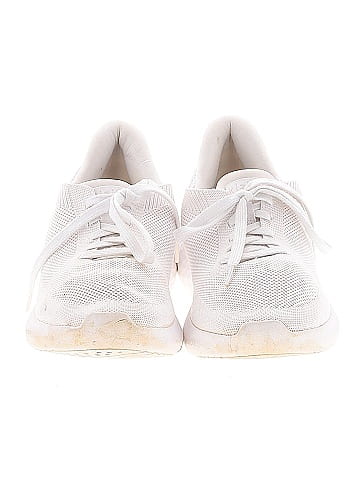 KIZIK Sneakers (view 2)