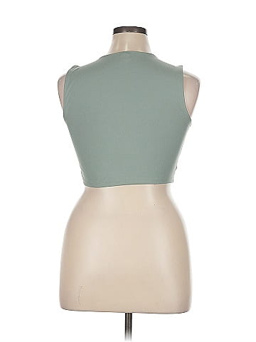 Yogalicious Sleeveless Top (view 2)